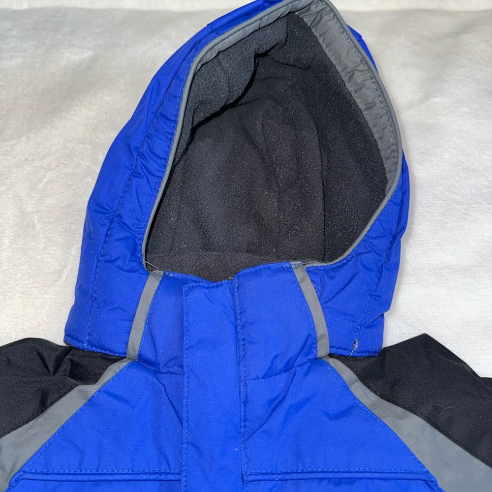 Protection System snowsuit - Picture 11 of 14